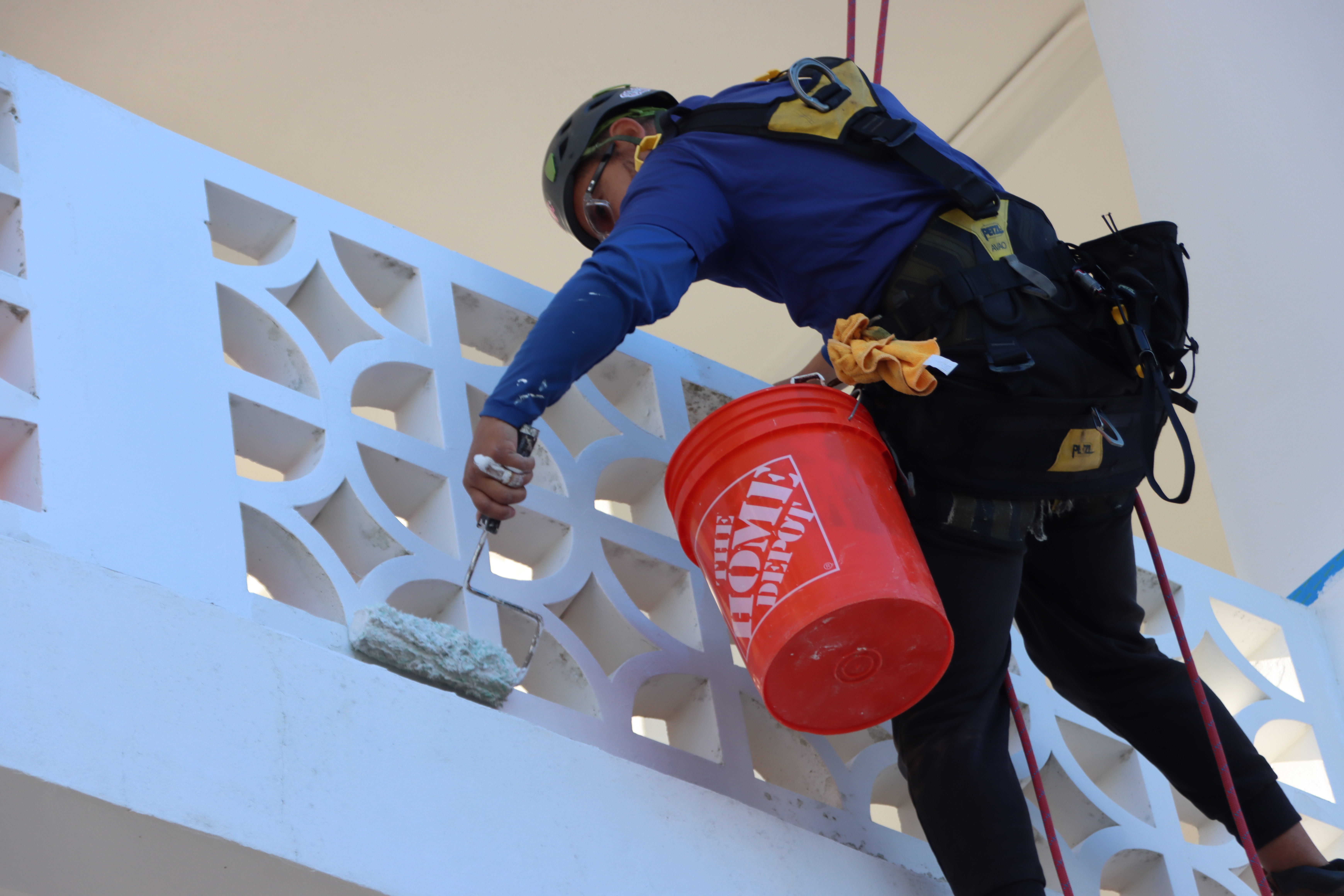 High-Rise Painting Palm Beach