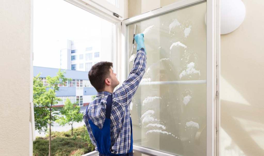 Why Regular Window Cleaning in Palm Beach County is Important(1)